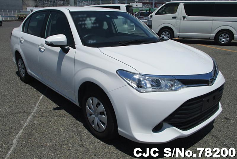 Toyota corolla axio 2015